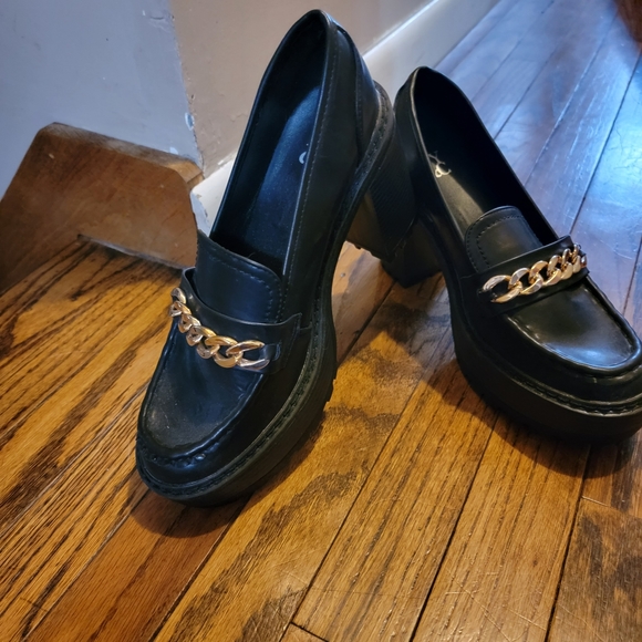 NY&Co - Picture 2 of 3